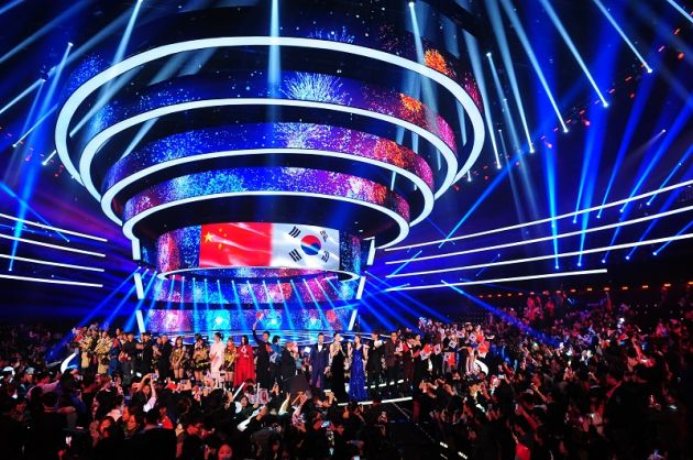 2015中韩歌会北京唱响 两国顶级歌手呈献音乐盛宴